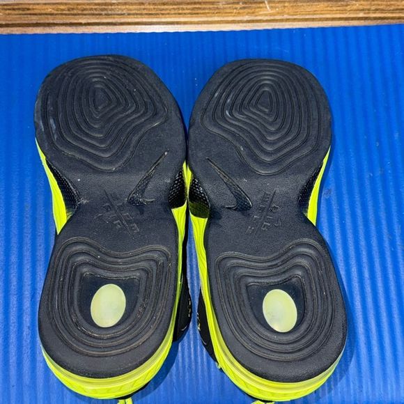 Size 11- Men’s Nike Air Penny 2 LE Cyber Volt Neon Green Black 535600-003 2012 - Picture 8 of 8